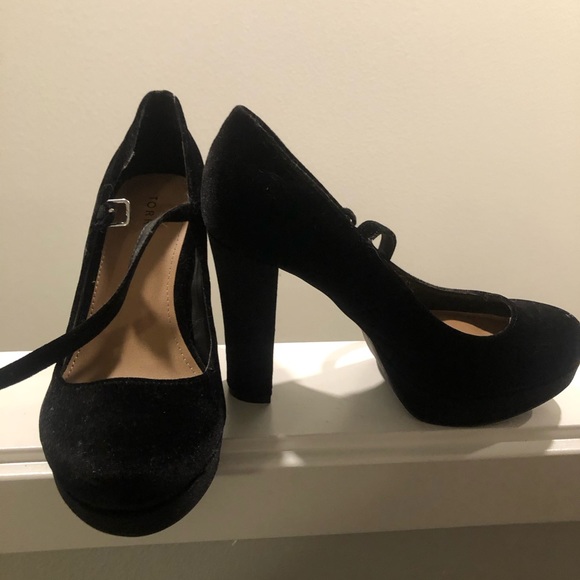 Velvet Torrid heels! Never worn! - Picture 3 of 4